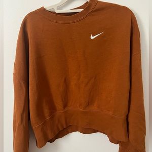 Nike women’s crewneck sweatshirt